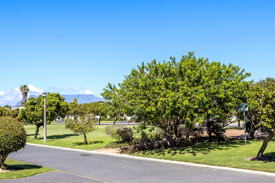 3 Bedroom Property for Sale in Sunningdale Western Cape